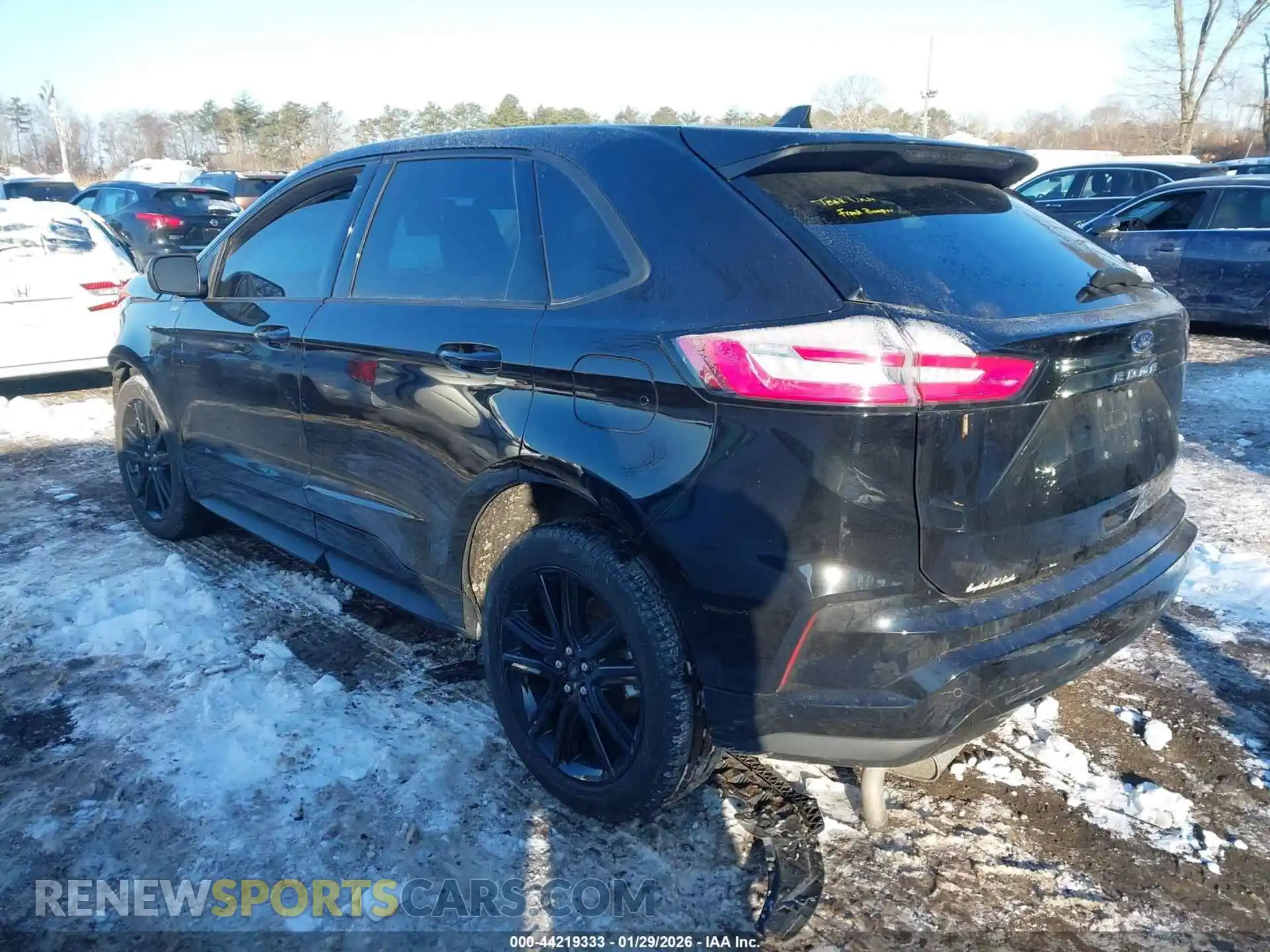 3 Photograph of a damaged car 2FMPK4J93RBA39041 FORD EDGE 2024