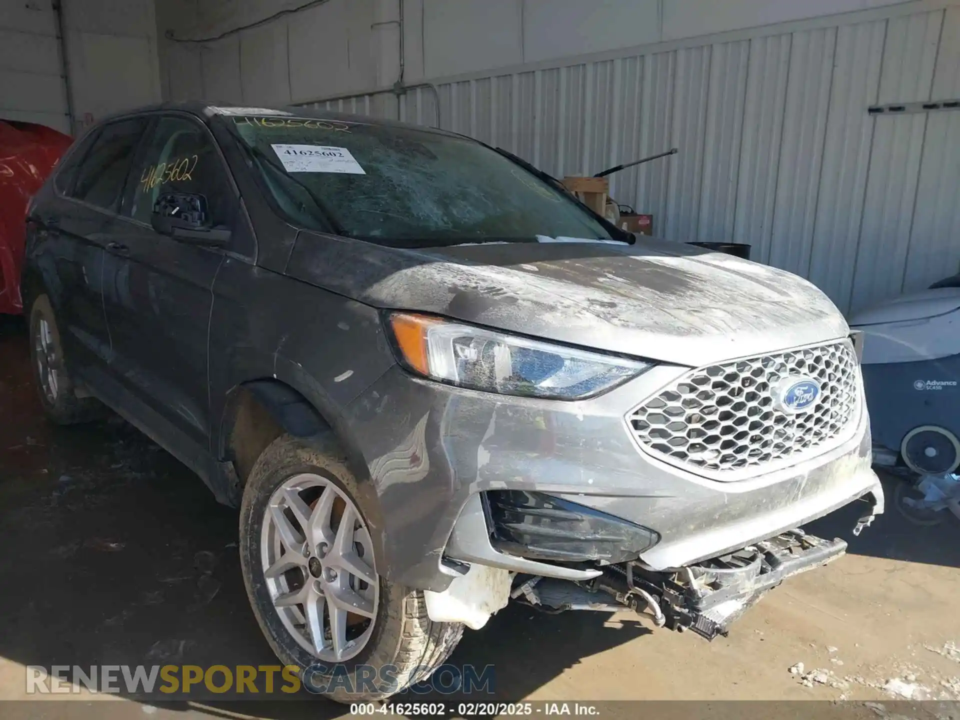 1 Photograph of a damaged car 2FMPK4J93RBA76476 FORD EDGE 2024
