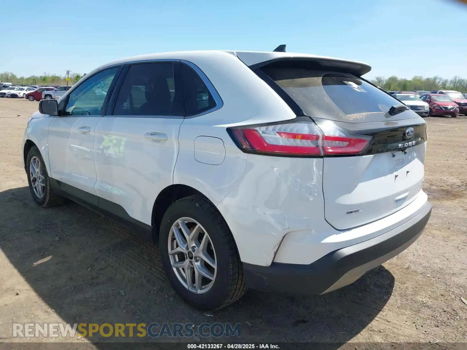 3 Фотография поврежденного автомобиля 2FMPK4J93RBA77417 FORD EDGE 2024