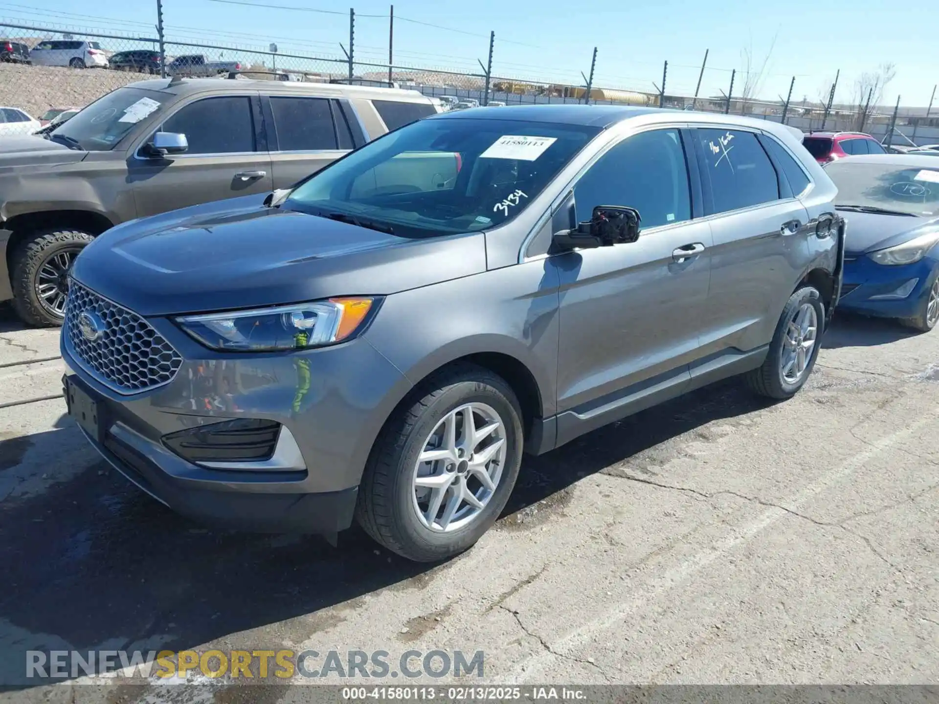 2 Photograph of a damaged car 2FMPK4J93RBA81130 FORD EDGE 2024