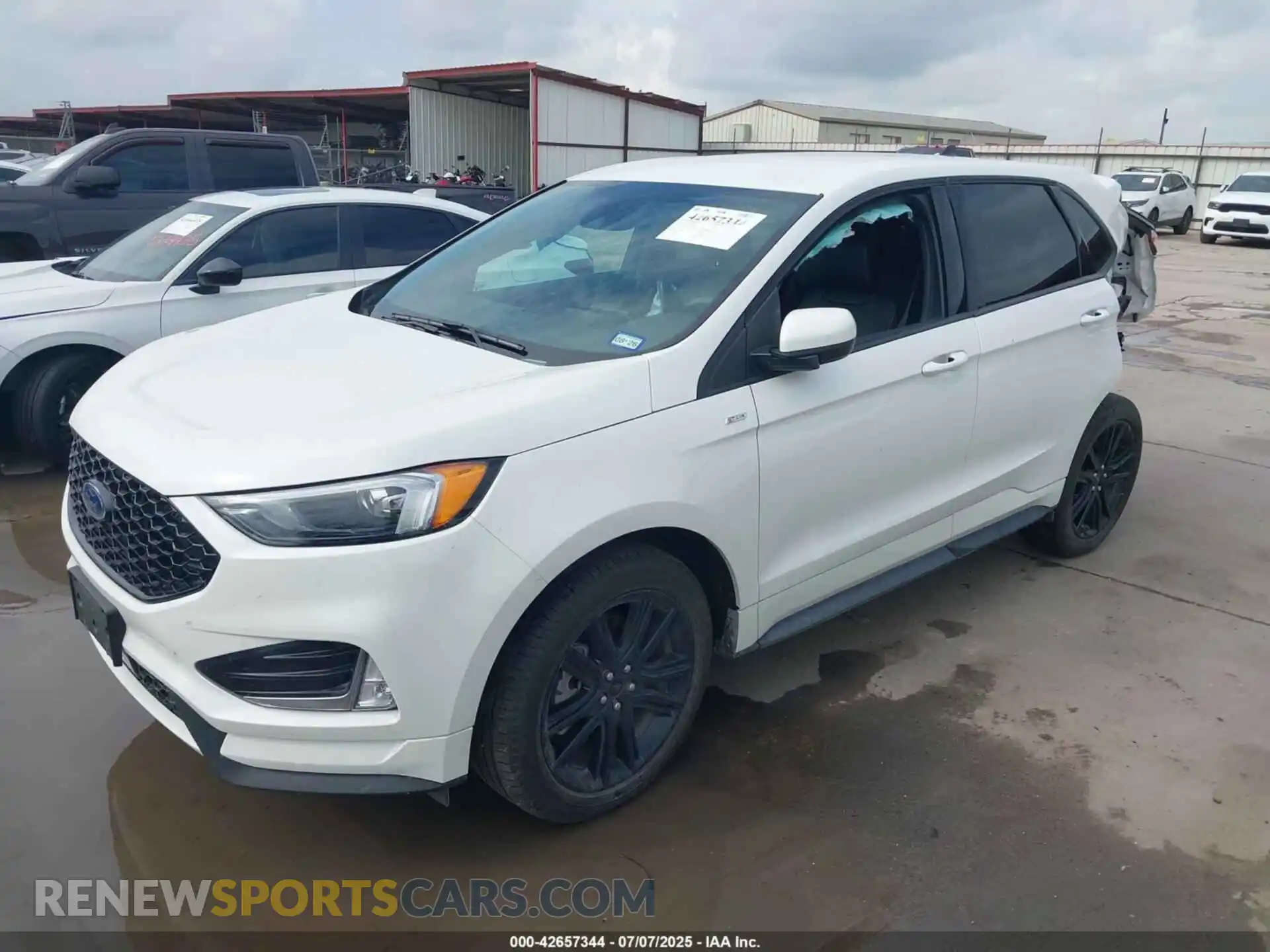 2 Photograph of a damaged car 2FMPK4J93RBA87896 FORD EDGE 2024