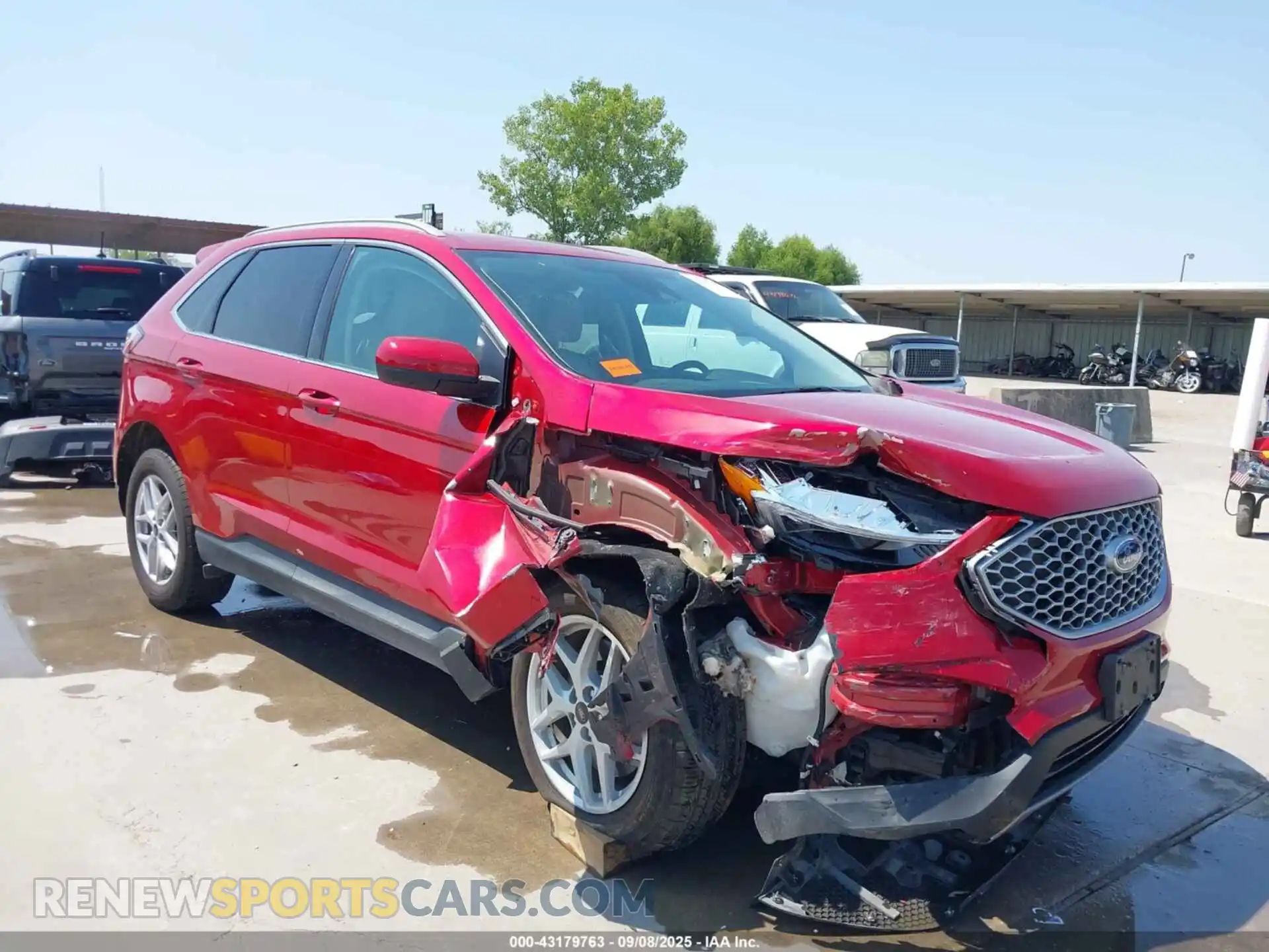 1 Photograph of a damaged car 2FMPK4J94RBA32101 FORD EDGE 2024