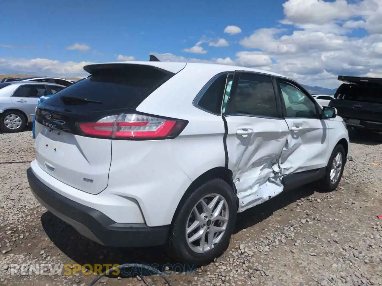 3 Photograph of a damaged car 2FMPK4J94RBA40344 FORD EDGE 2024