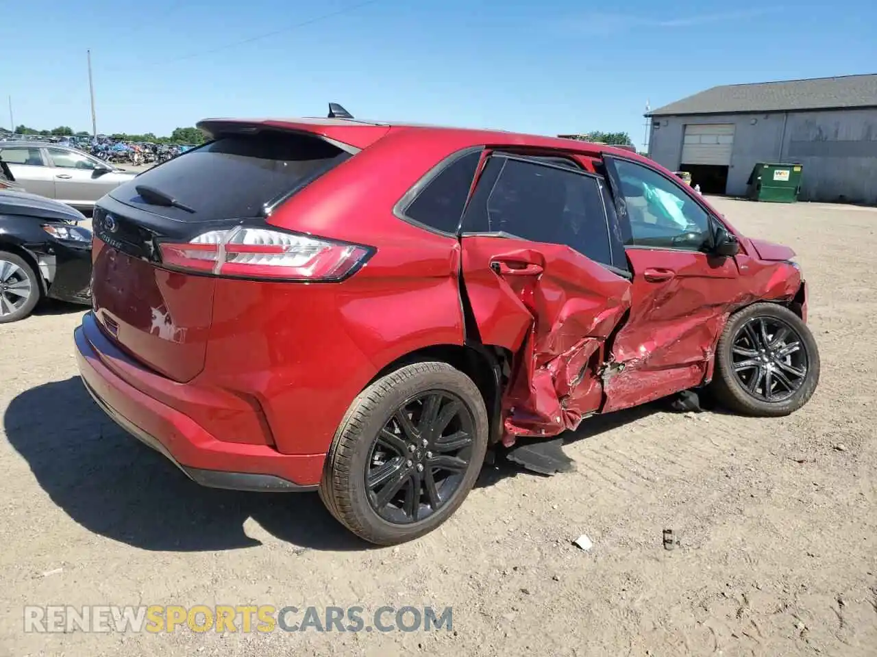 3 Photograph of a damaged car 2FMPK4J94RBA70010 FORD EDGE 2024