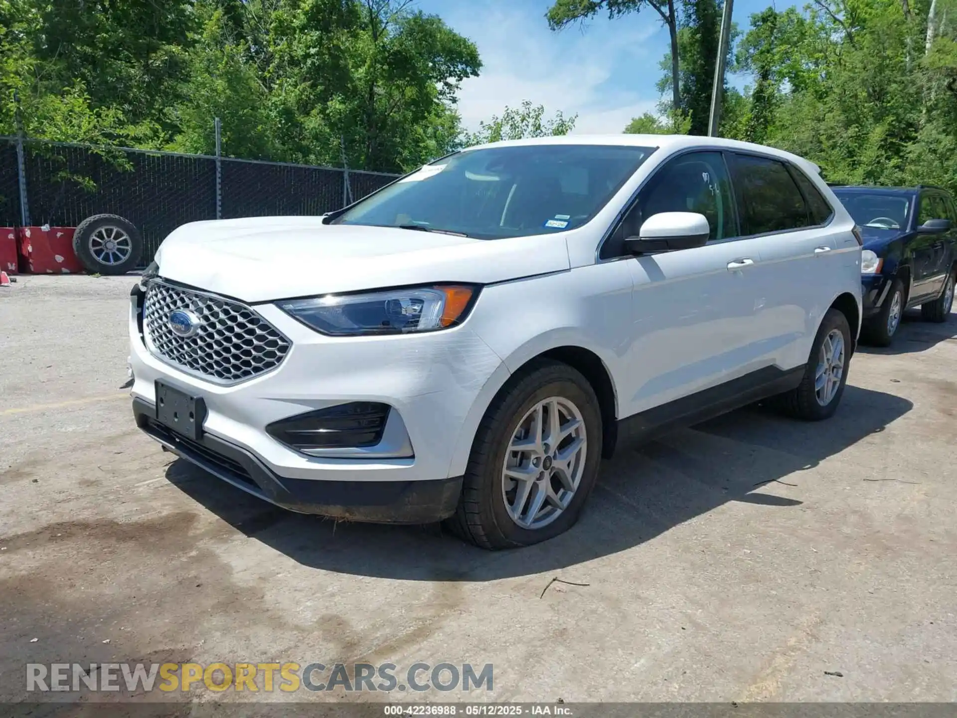 2 Photograph of a damaged car 2FMPK4J94RBA99457 FORD EDGE 2024