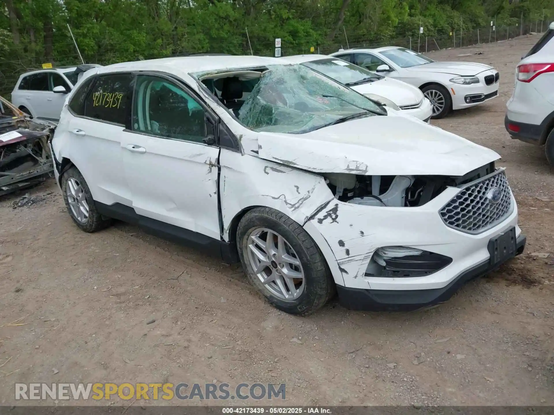 1 Photograph of a damaged car 2FMPK4J94RBA99667 FORD EDGE 2024