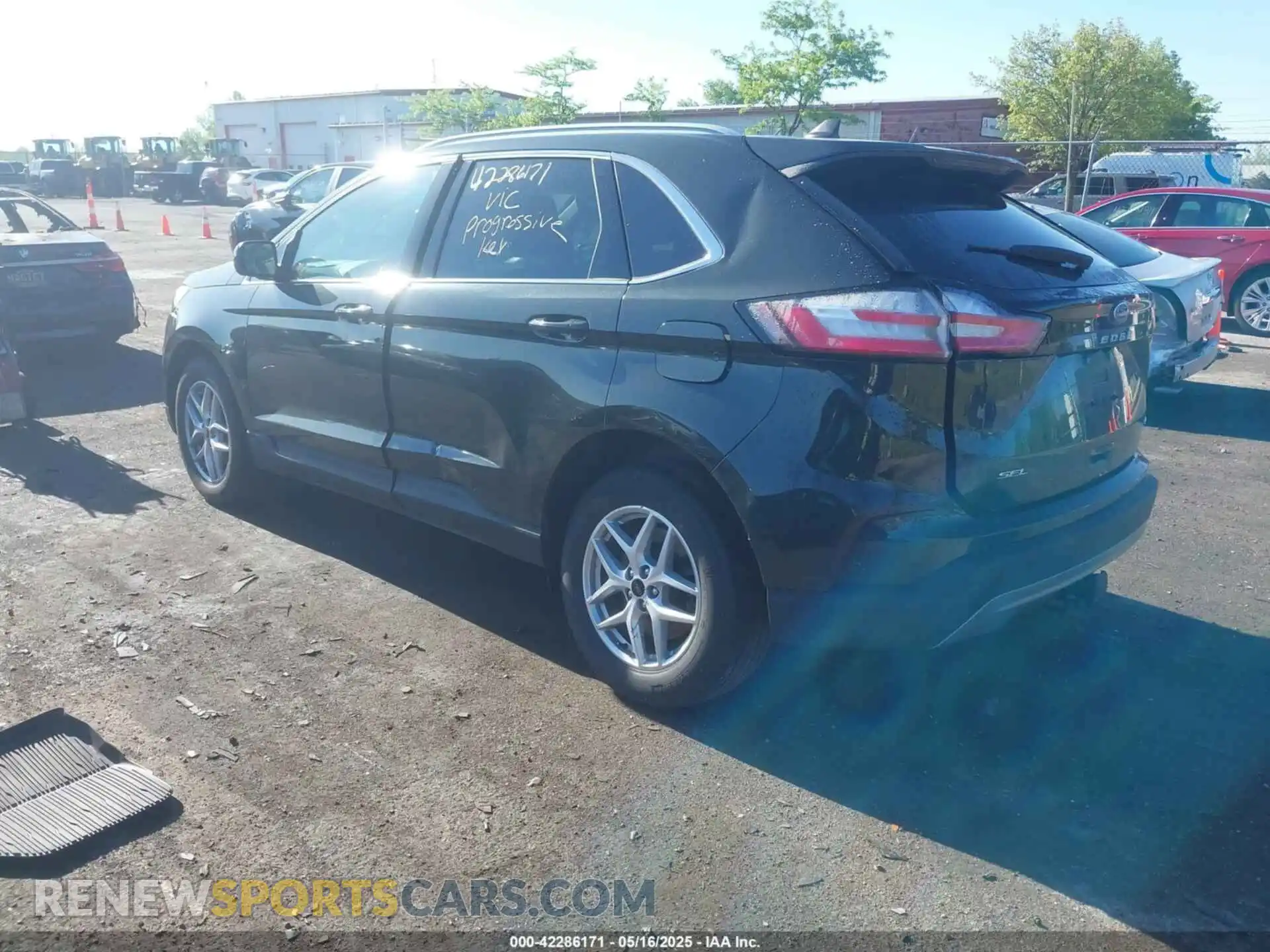 3 Photograph of a damaged car 2FMPK4J95RBA09412 FORD EDGE 2024