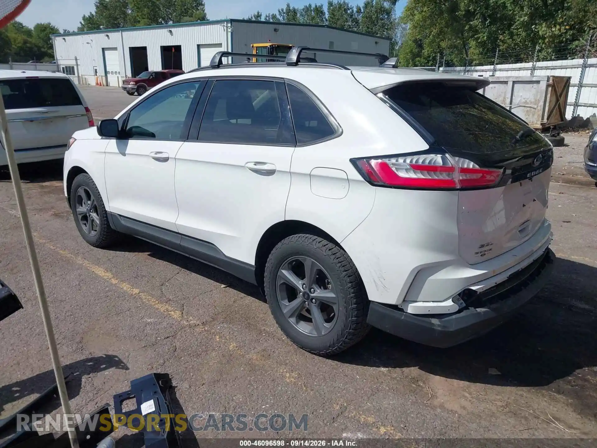3 Фотография поврежденного автомобиля 2FMPK4J95RBA32172 FORD EDGE 2024