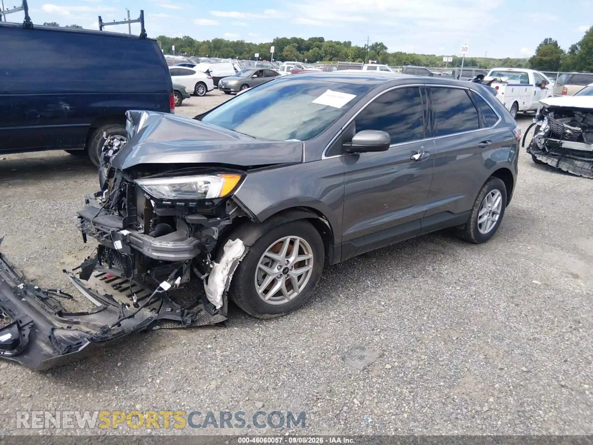 2 fotografías del automóvil dañado 2FMPK4J95RBA46539 FORD EDGE 2024
