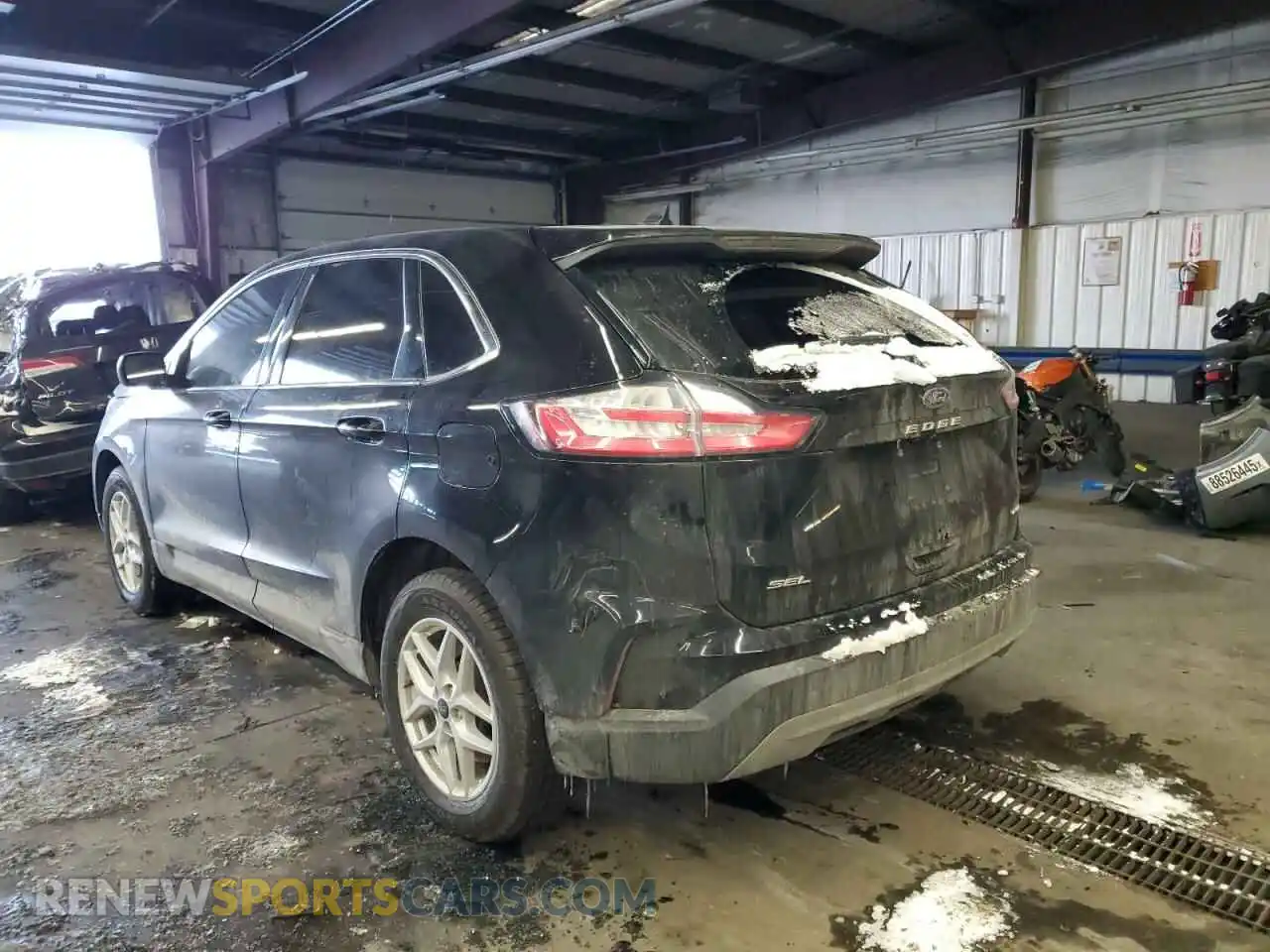 2 Photograph of a damaged car 2FMPK4J95RBA53569 FORD EDGE 2024