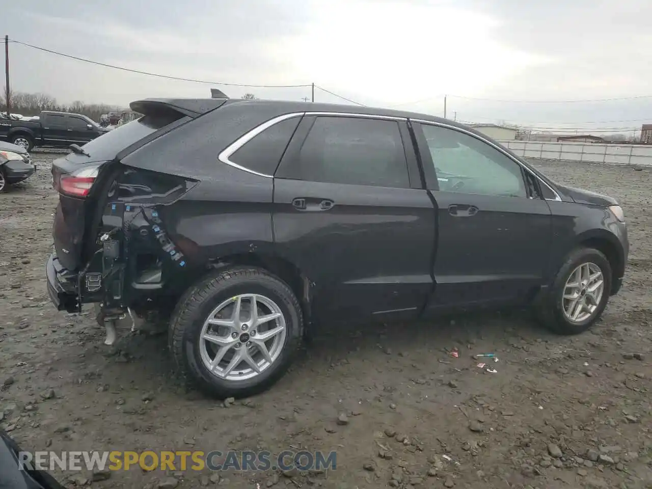 3 Photograph of a damaged car 2FMPK4J95RBB09624 FORD EDGE 2024