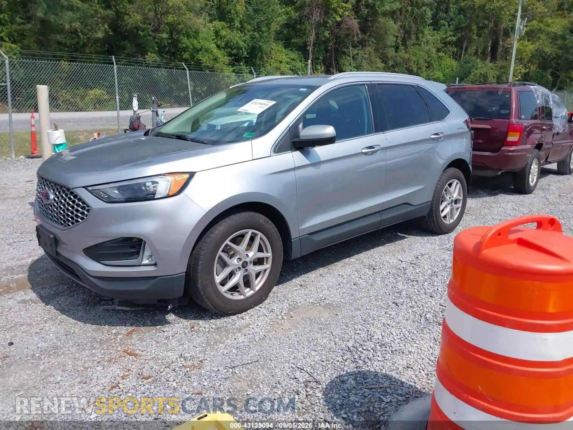 2 Photograph of a damaged car 2FMPK4J96RBA25263 FORD EDGE 2024