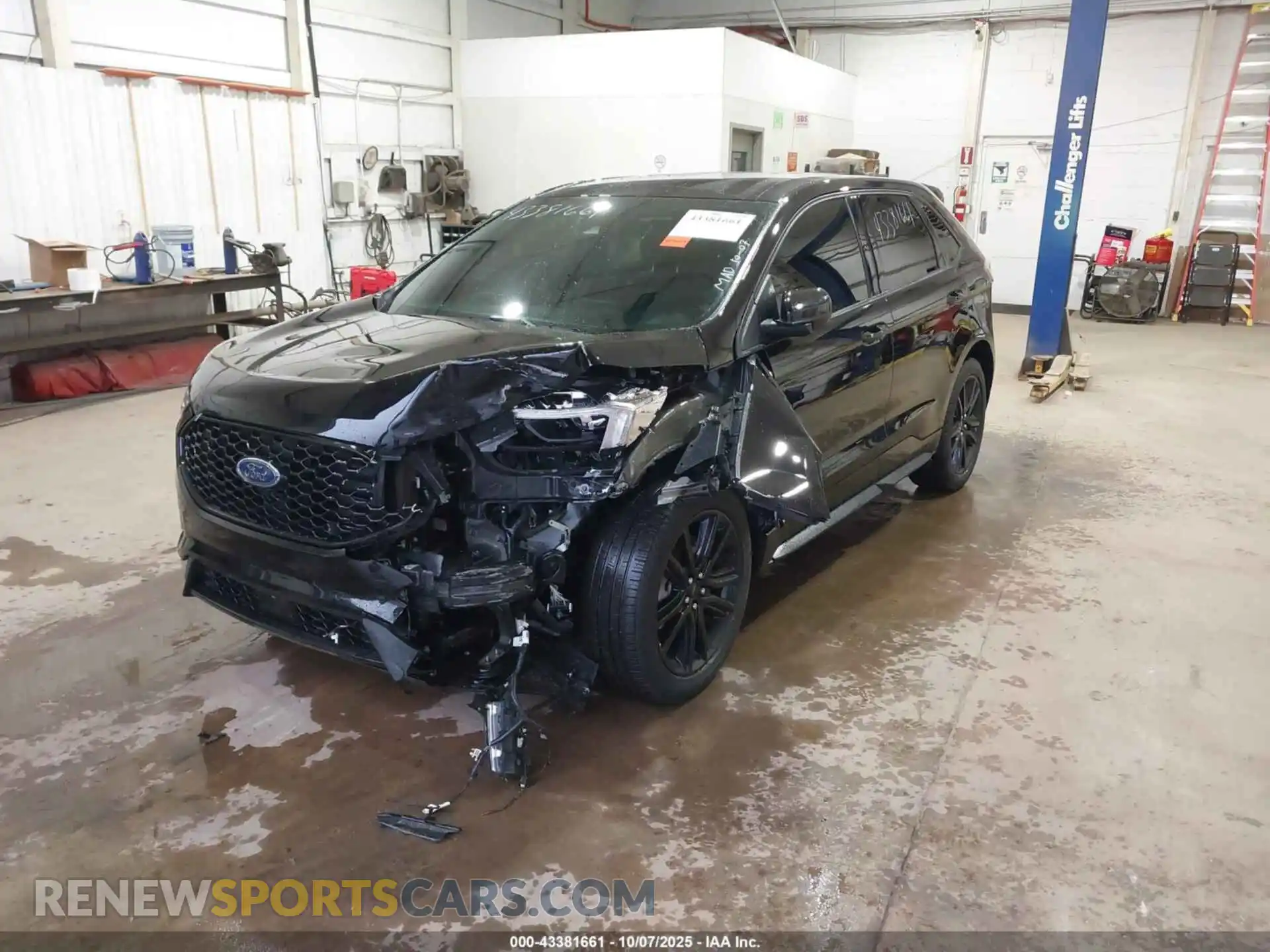2 Photograph of a damaged car 2FMPK4J96RBA42368 FORD EDGE 2024