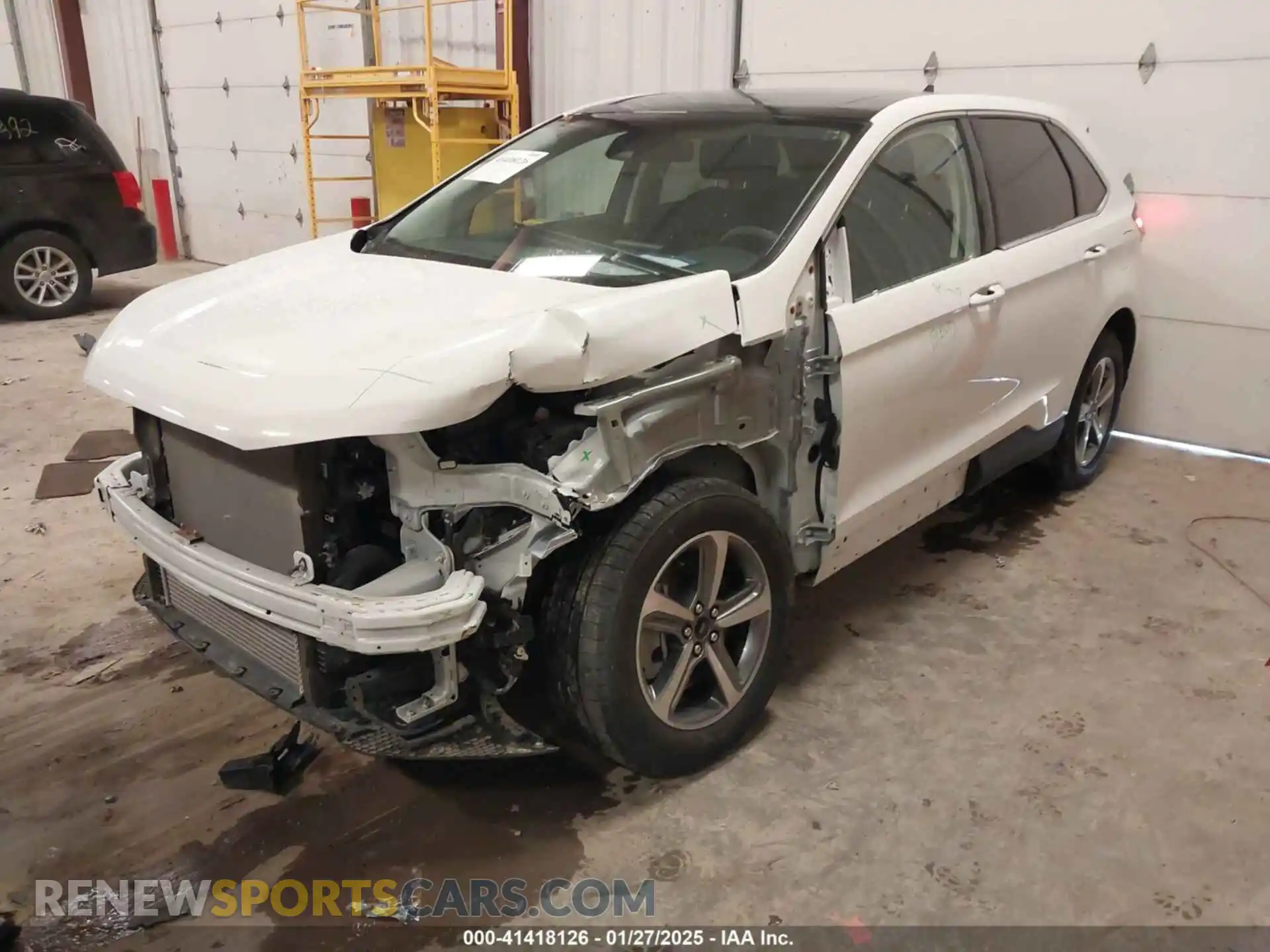 2 Photograph of a damaged car 2FMPK4J96RBA58537 FORD EDGE 2024