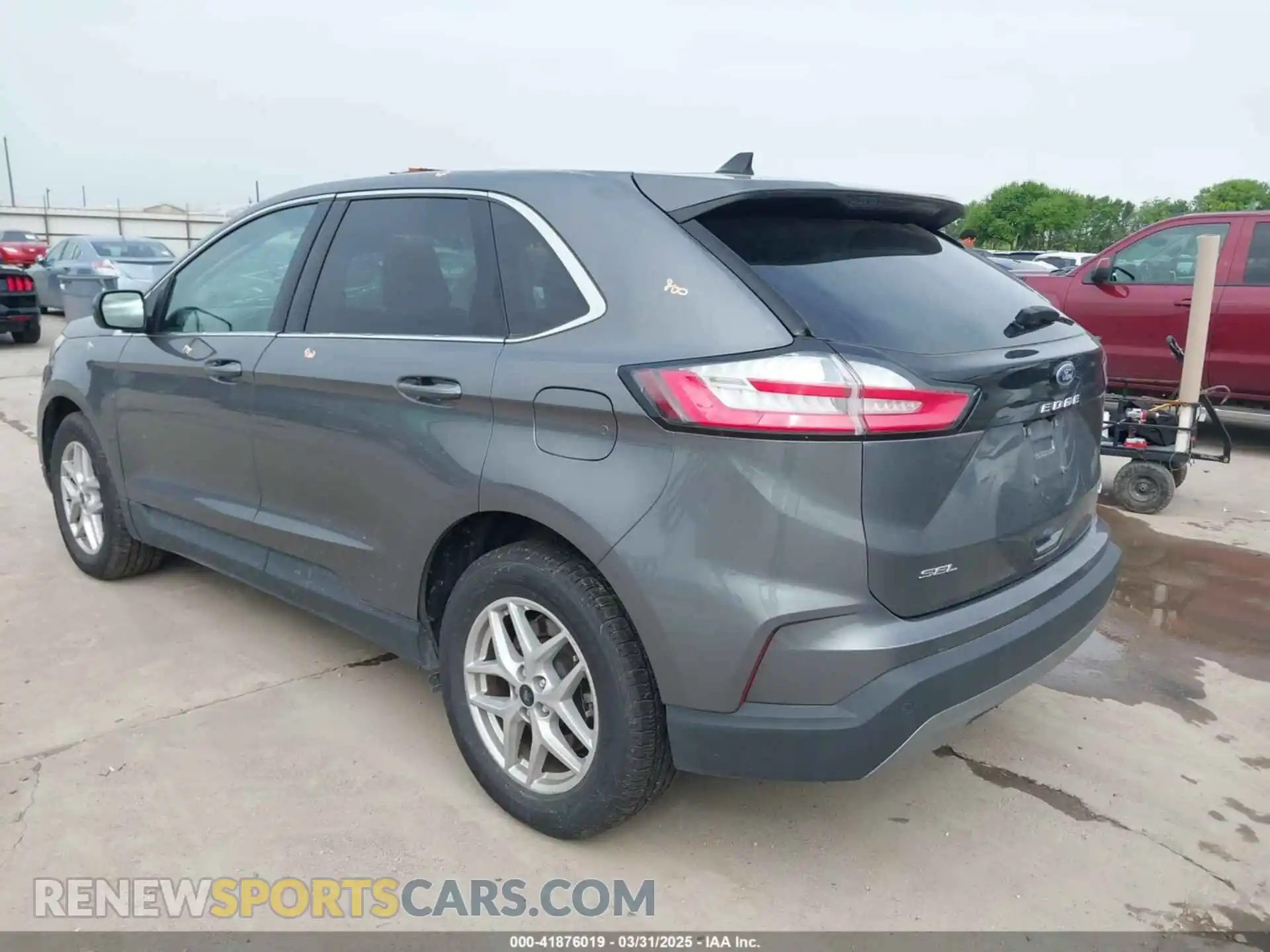3 Photograph of a damaged car 2FMPK4J96RBA80425 FORD EDGE 2024