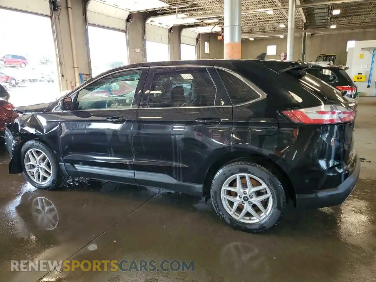 2 Photograph of a damaged car 2FMPK4J96RBA81266 FORD EDGE 2024