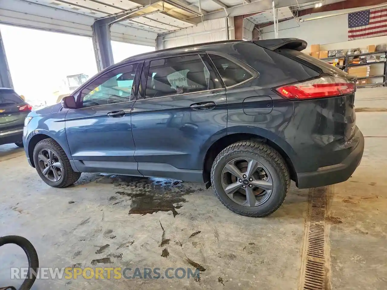 2 Photograph of a damaged car 2FMPK4J97RBA00615 FORD EDGE 2024