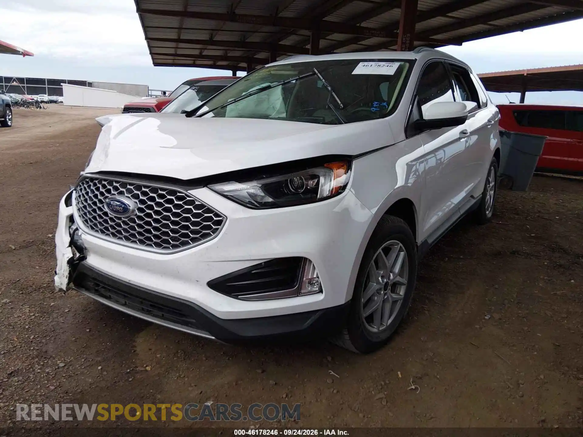 2 fotografías del automóvil dañado 2FMPK4J97RBA61690 FORD EDGE 2024