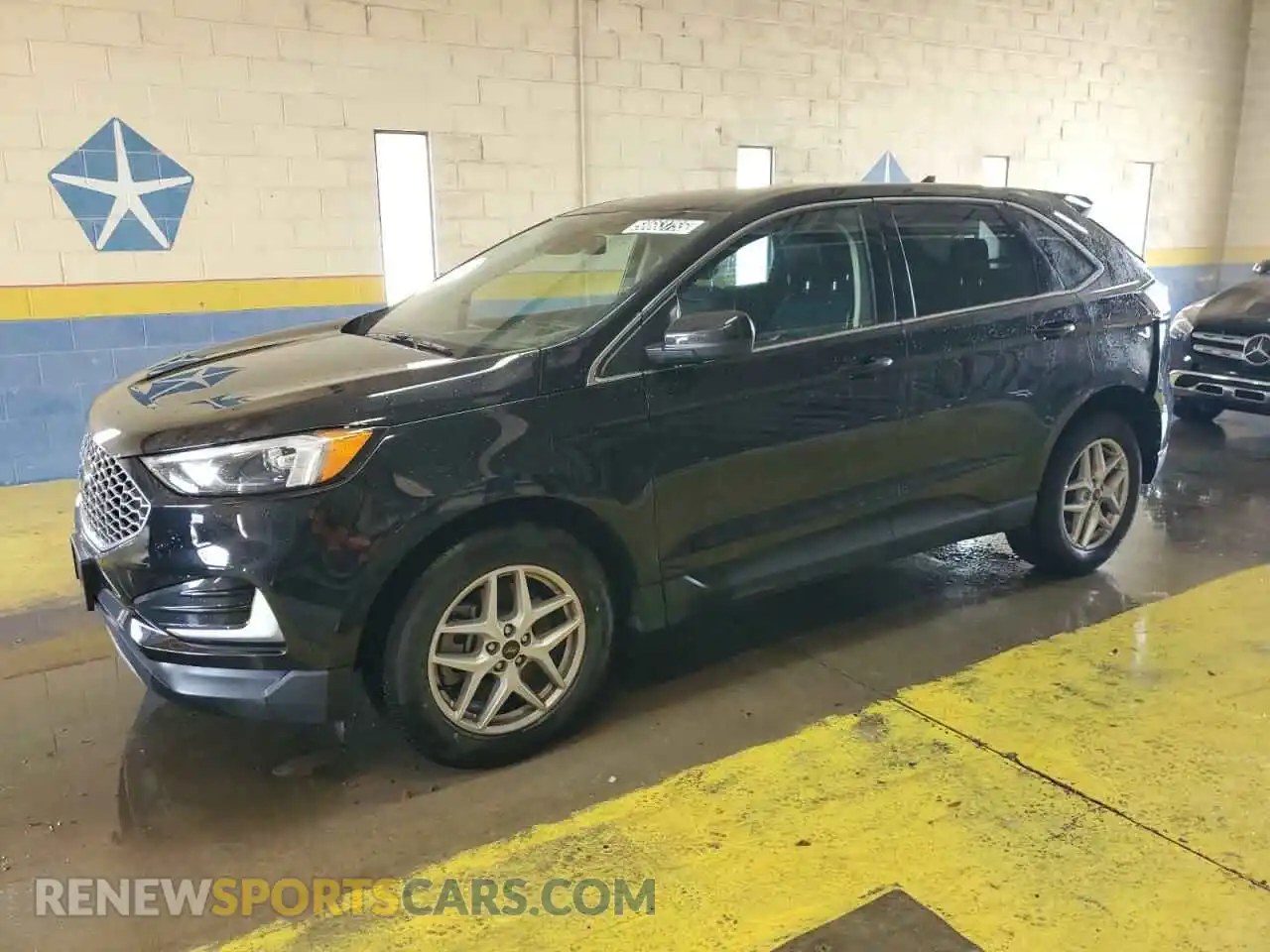 1 Photograph of a damaged car 2FMPK4J97RBA80837 FORD EDGE 2024