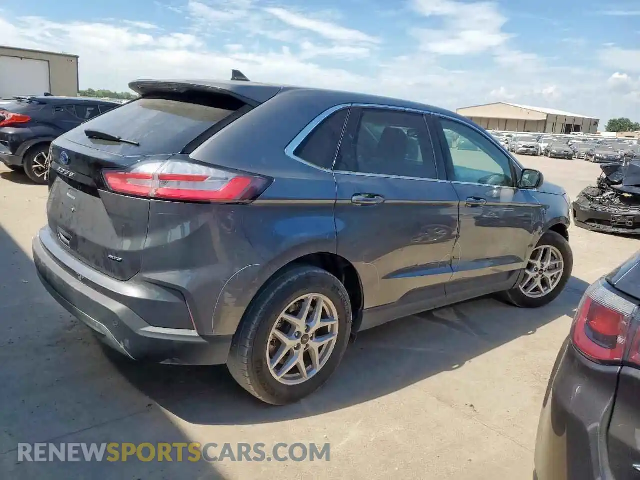 3 Photograph of a damaged car 2FMPK4J98RBA78174 FORD EDGE 2024