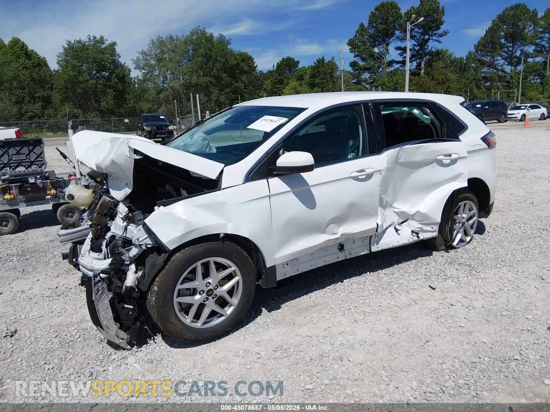2 Photograph of a damaged car 2FMPK4J98RBA79437 FORD EDGE 2024