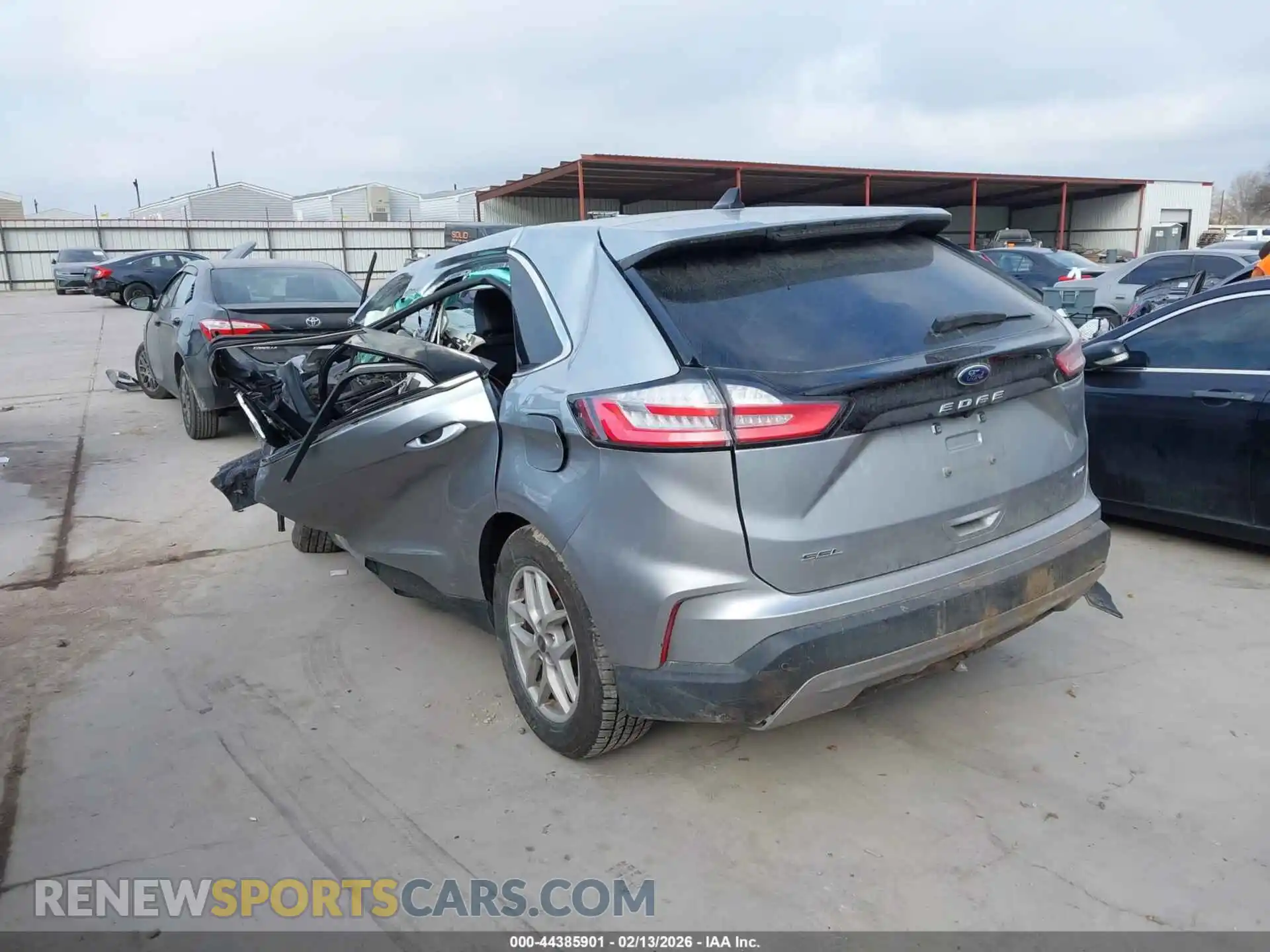 3 Photograph of a damaged car 2FMPK4J98RBA86193 FORD EDGE 2024