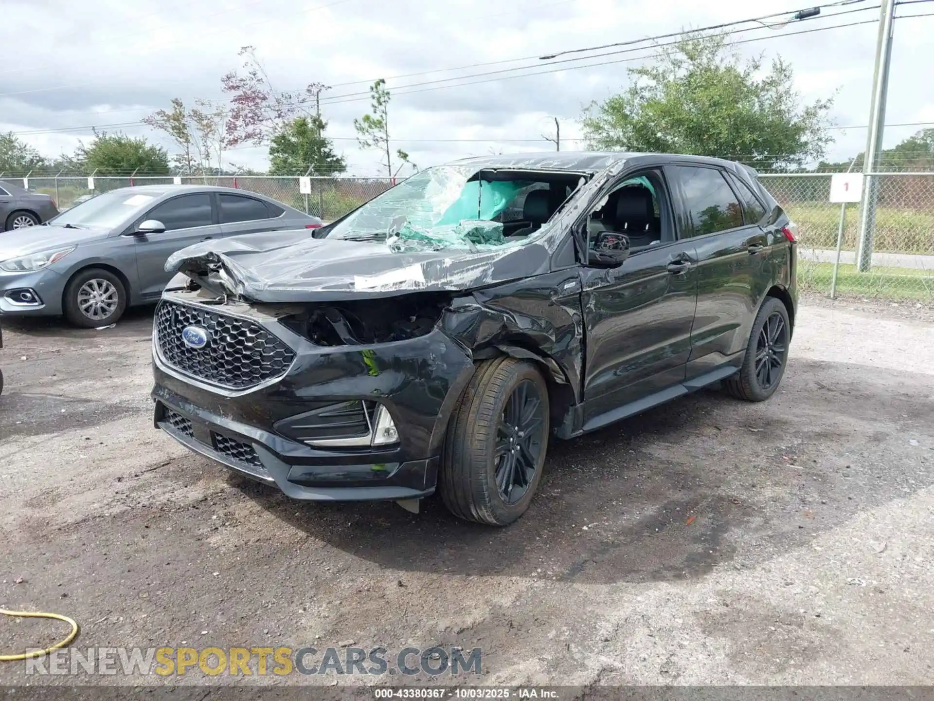 2 Photograph of a damaged car 2FMPK4J99RBA18209 FORD EDGE 2024