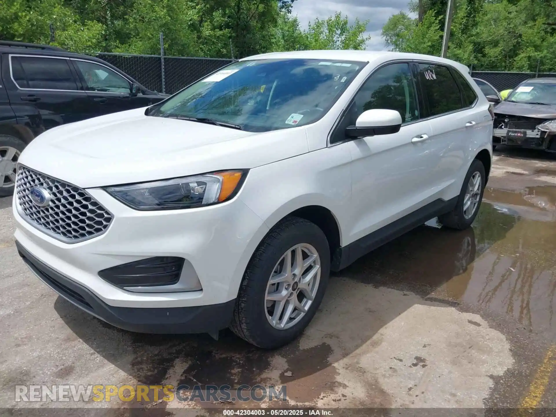 2 Photograph of a damaged car 2FMPK4J99RBA88647 FORD EDGE 2024