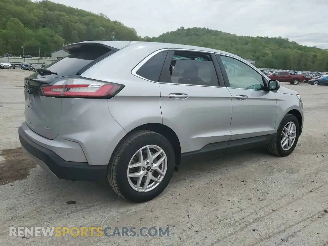 3 Photograph of a damaged car 2FMPK4J9XRBA07963 FORD EDGE 2024