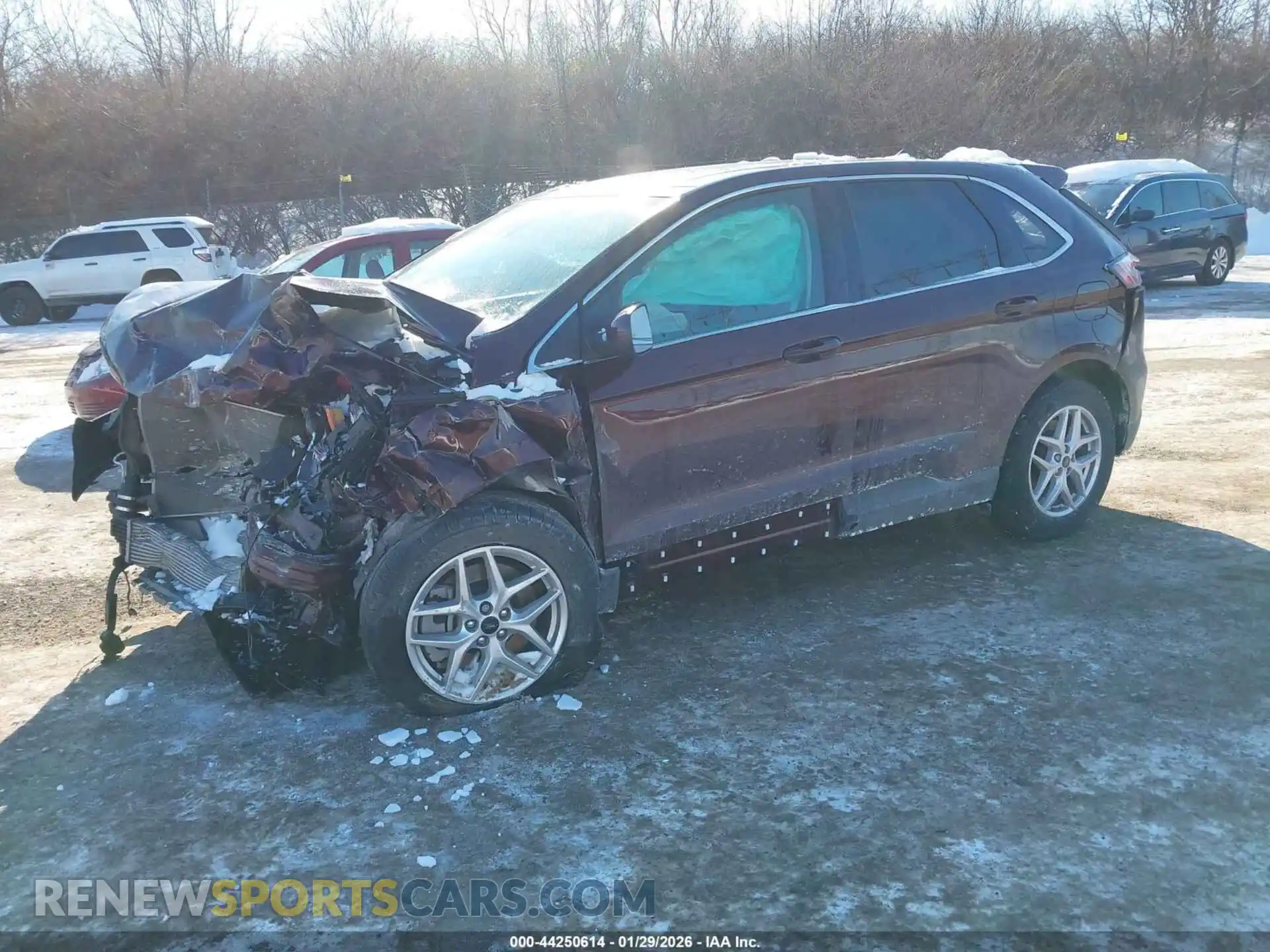 2 Фотография поврежденного автомобиля 2FMPK4J9XRBA12578 FORD EDGE 2024