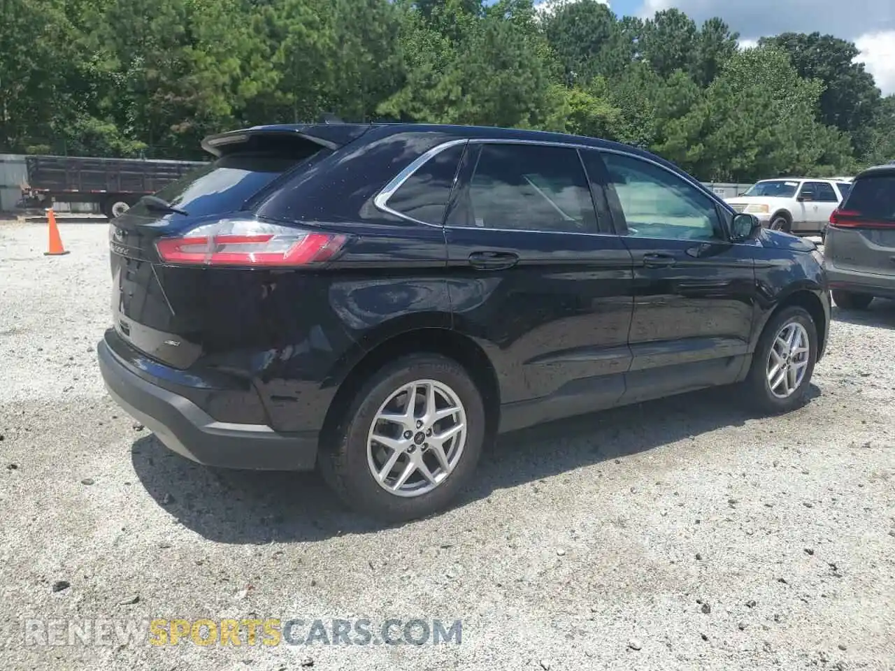 3 Photograph of a damaged car 2FMPK4J9XRBA51851 FORD EDGE 2024