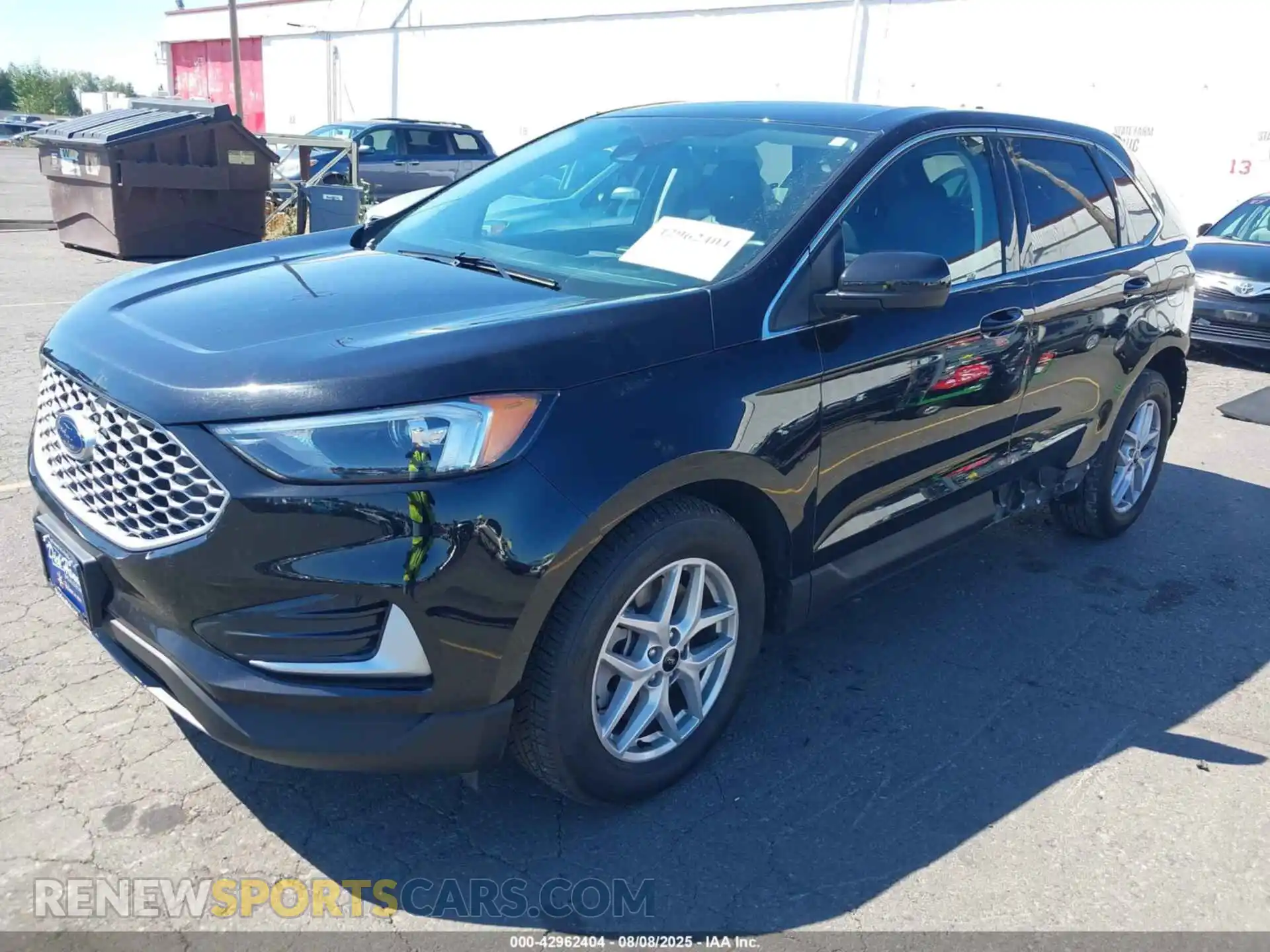 2 Photograph of a damaged car 2FMPK4J9XRBA70531 FORD EDGE 2024