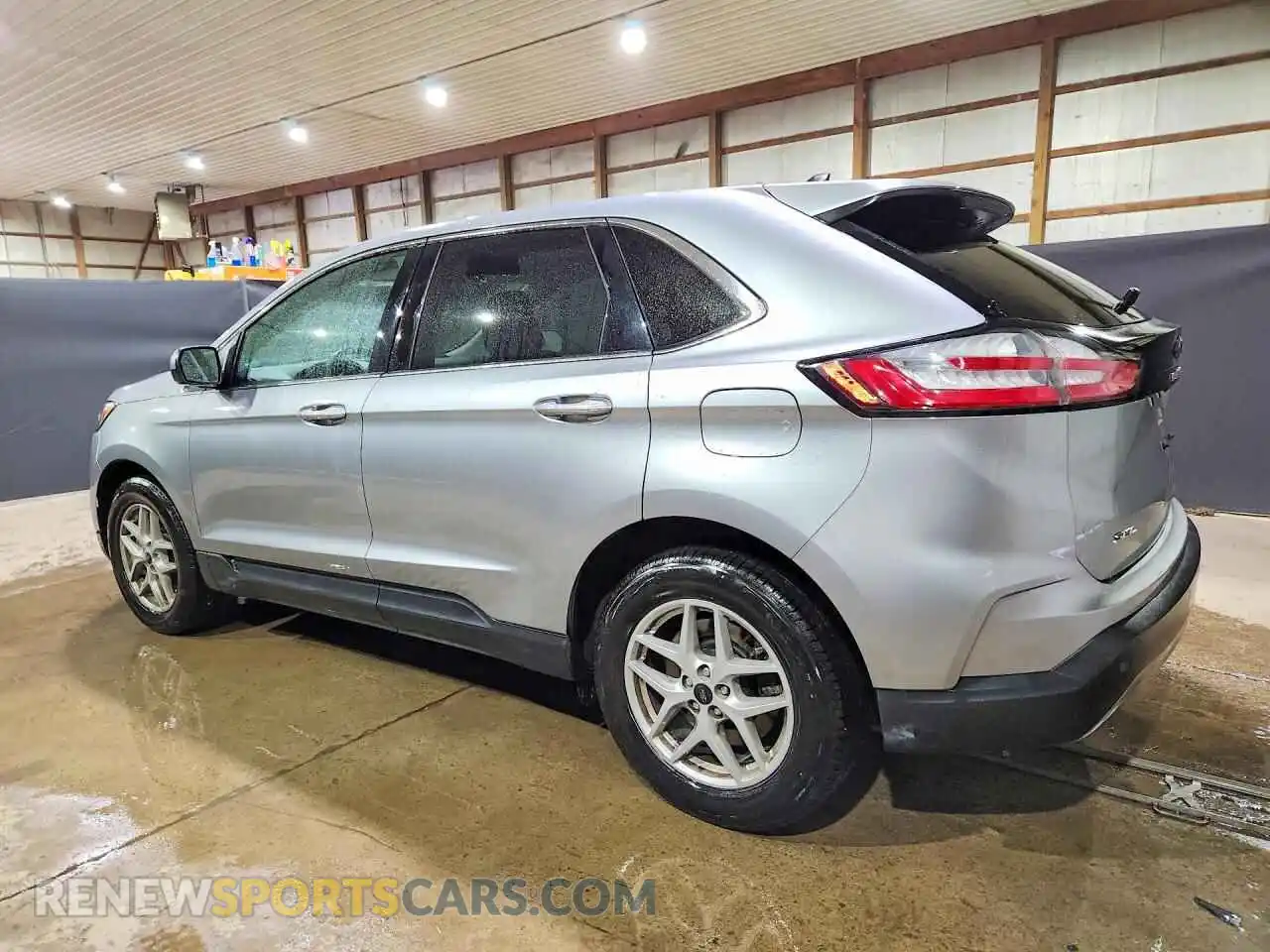 2 Photograph of a damaged car 2FMPK4J9XRBA80900 FORD EDGE 2024