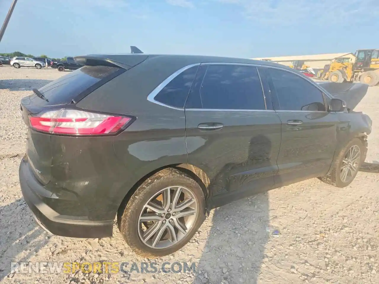 3 Photograph of a damaged car 2FMPK4K90RBA72402 FORD EDGE 2024