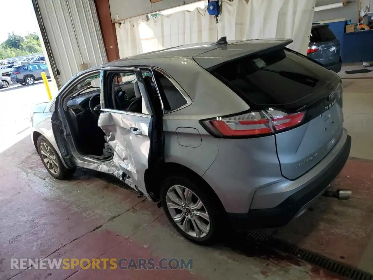 2 fotografías del automóvil dañado 2FMPK4K91RBA52255 FORD EDGE 2024