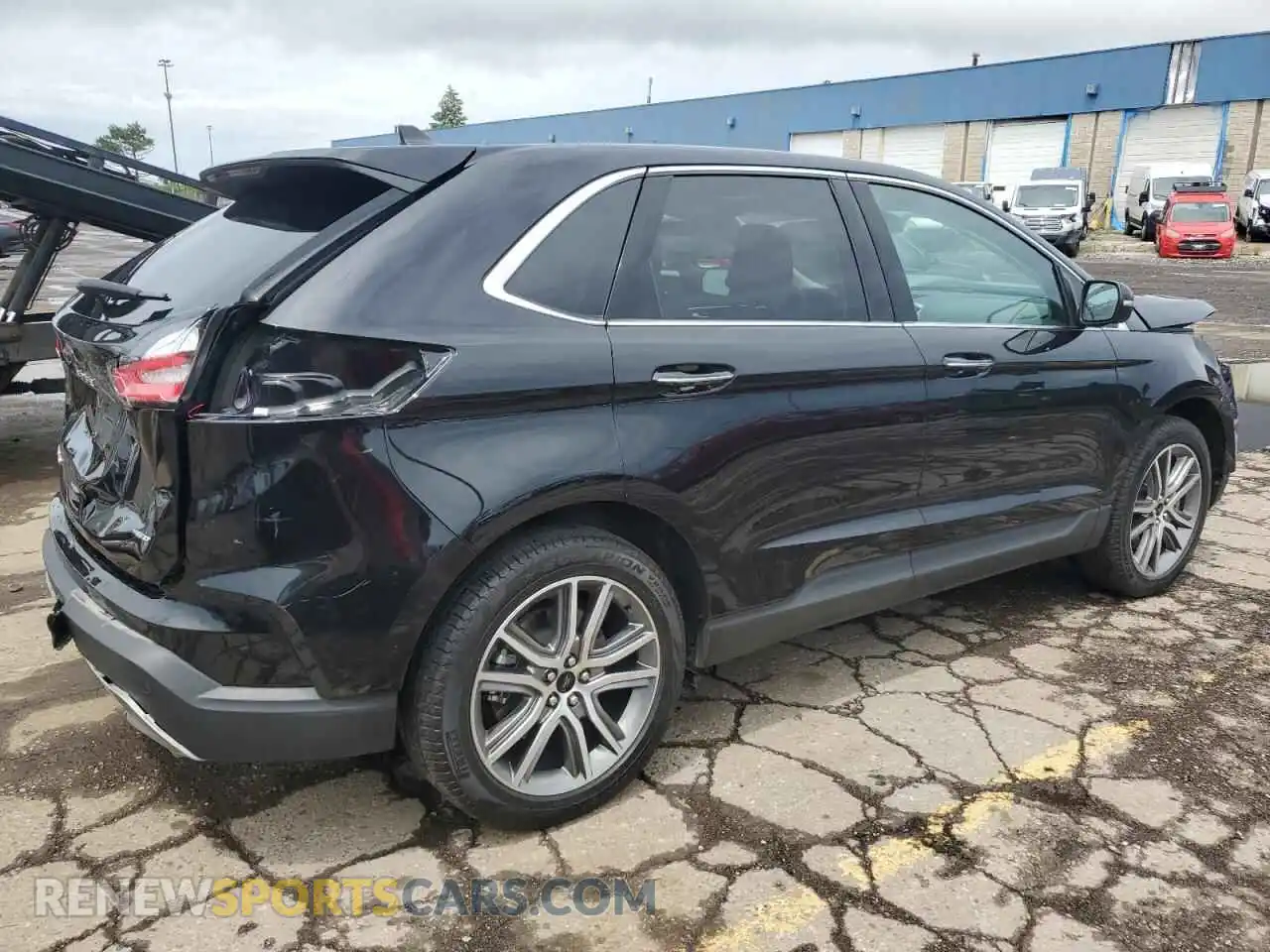 3 Photograph of a damaged car 2FMPK4K91RBB08307 FORD EDGE 2024