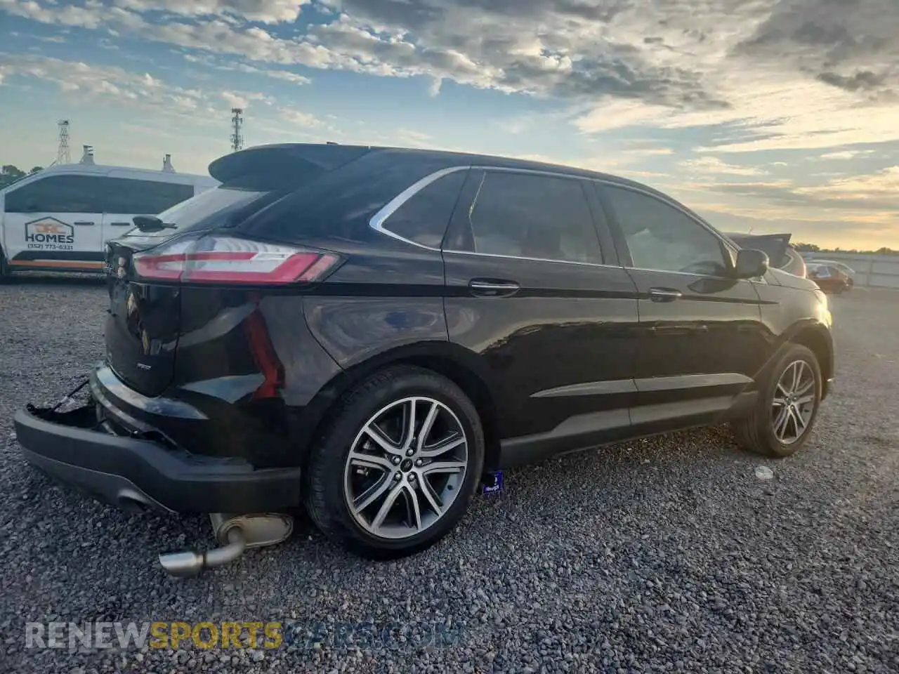 3 fotografías del automóvil dañado 2FMPK4K92RBA03128 FORD EDGE 2024