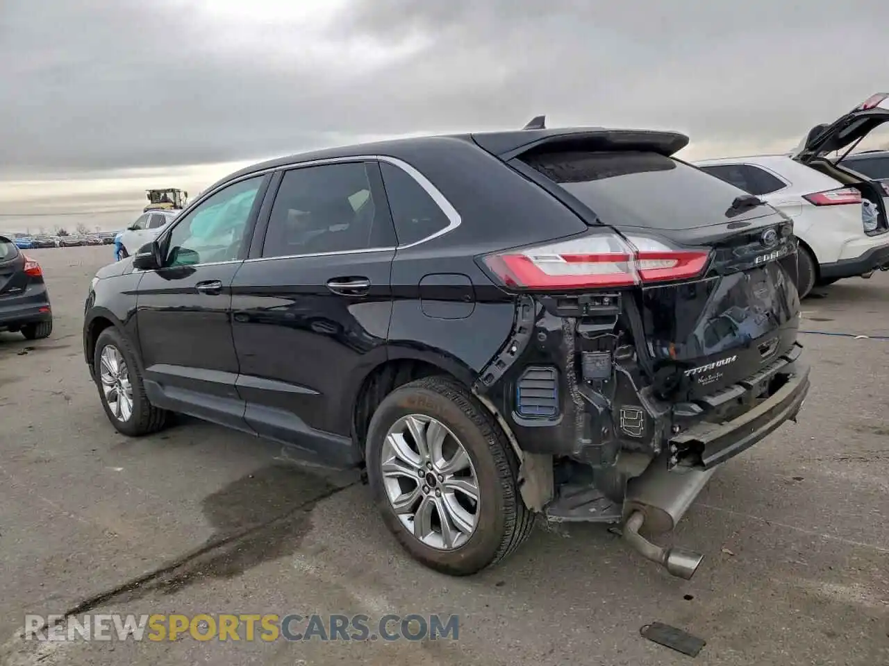 2 fotografías del automóvil dañado 2FMPK4K93RBA22674 FORD EDGE 2024