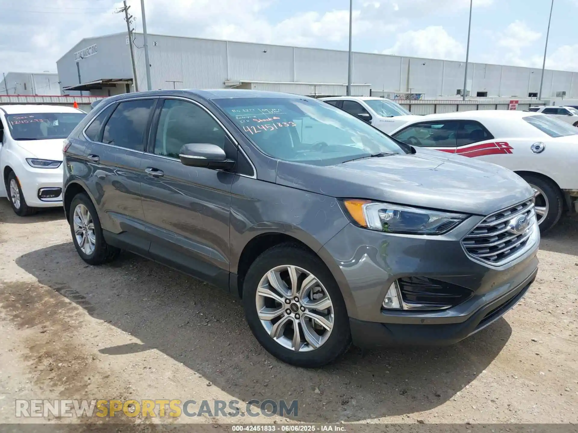 1 Photograph of a damaged car 2FMPK4K94RBA69065 FORD EDGE 2024
