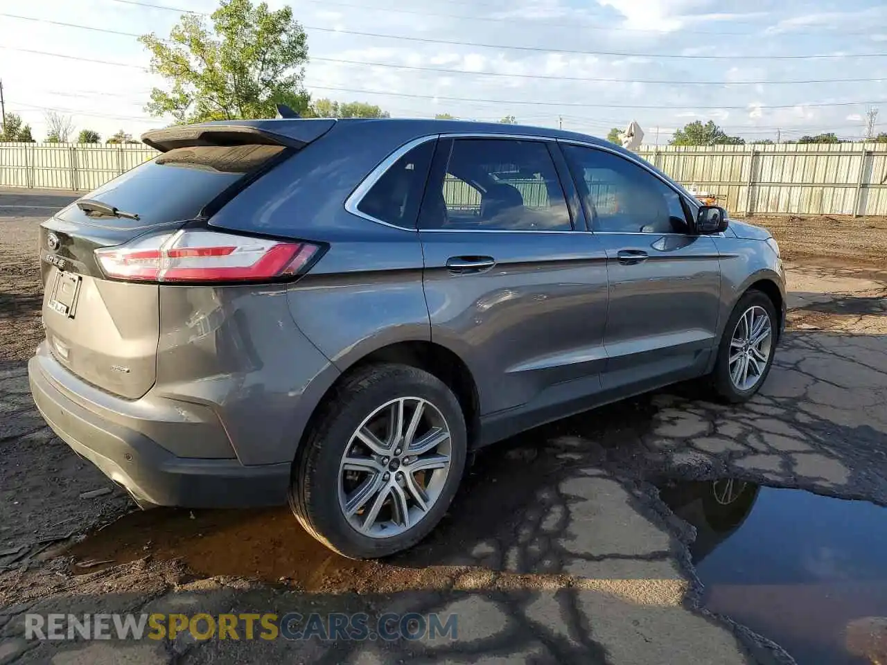 3 Фотография поврежденного автомобиля 2FMPK4K94RBA96394 FORD EDGE 2024