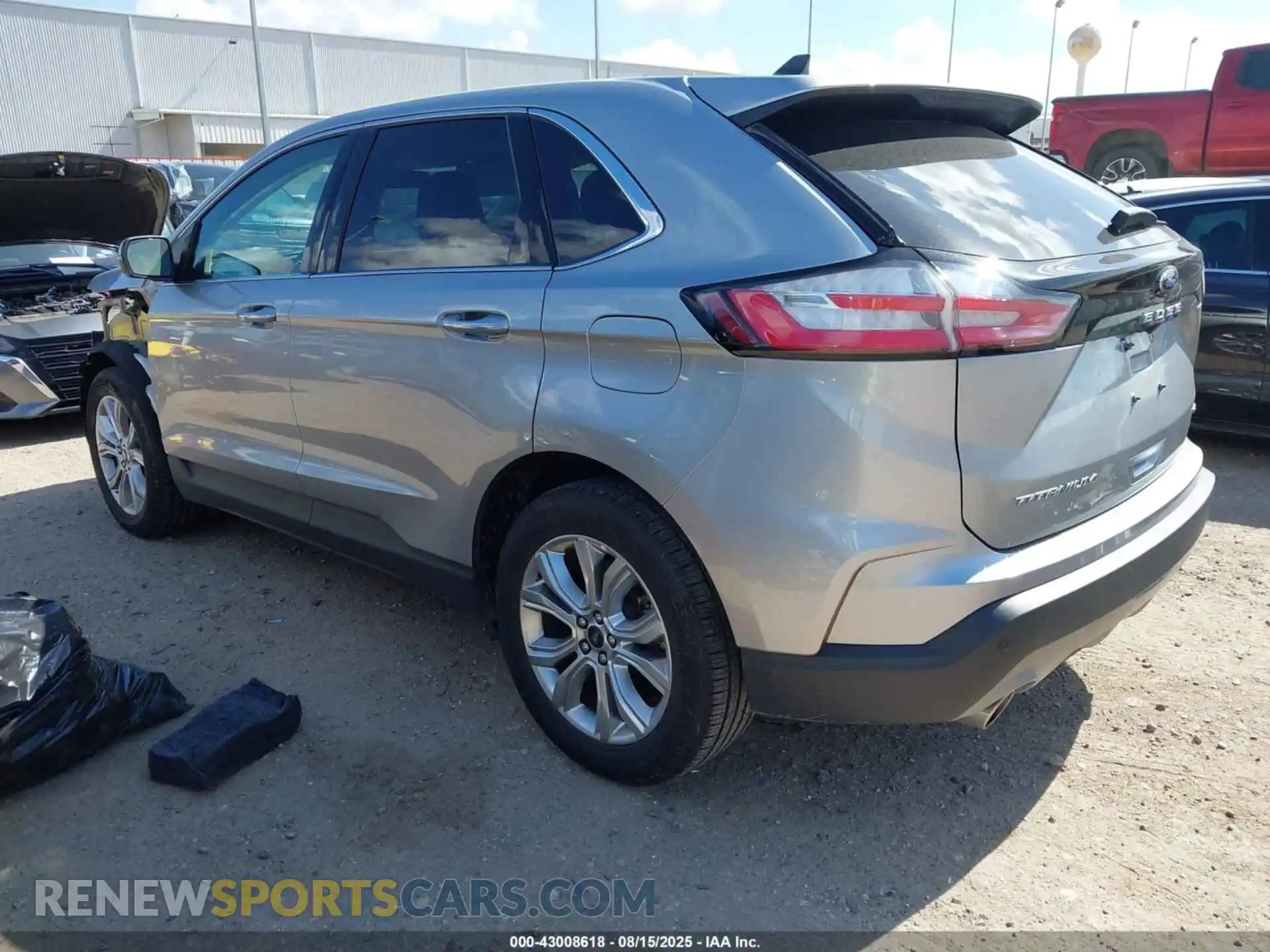 3 Photograph of a damaged car 2FMPK4K98RBA68436 FORD EDGE 2024