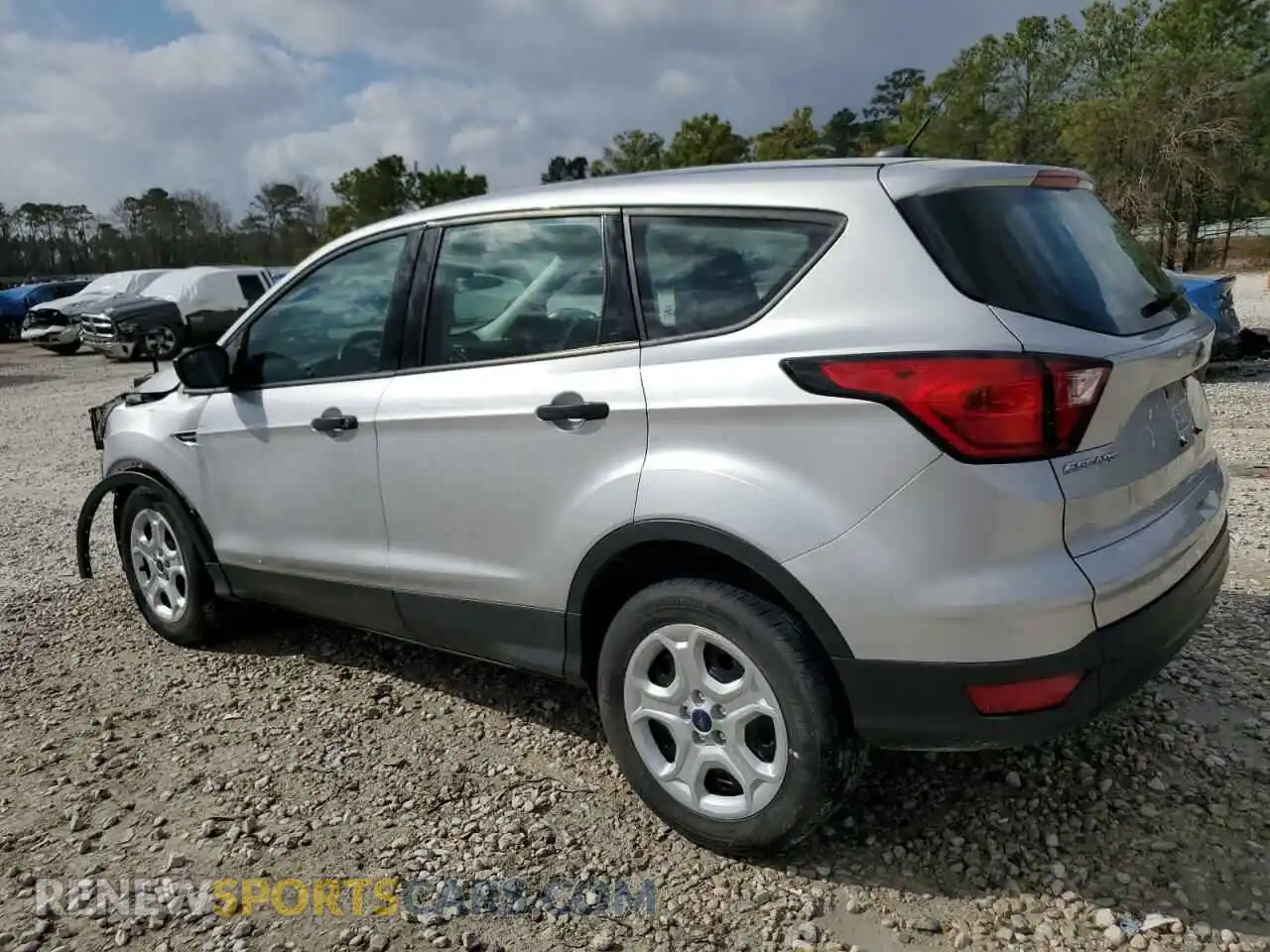 2 Photograph of a damaged car 1FMCU0F74KUA04873 FORD ESCAPE 2019