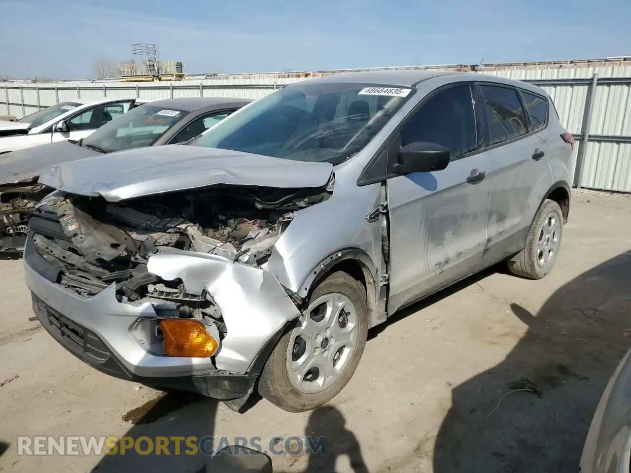 1 Photograph of a damaged car 1FMCU0F77KUB88965 FORD ESCAPE 2019
