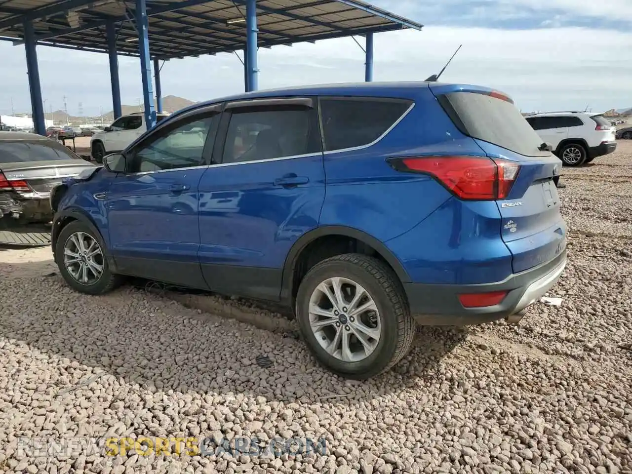 2 Photograph of a damaged car 1FMCU0GD0KUB28479 FORD ESCAPE 2019