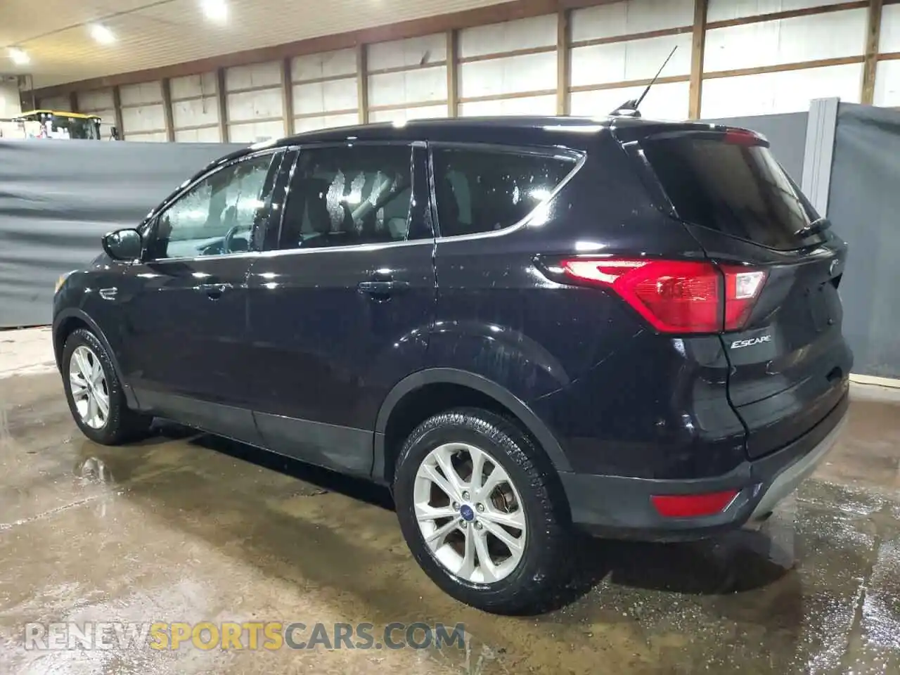 2 Photograph of a damaged car 1FMCU0GD1KUA15835 FORD ESCAPE 2019