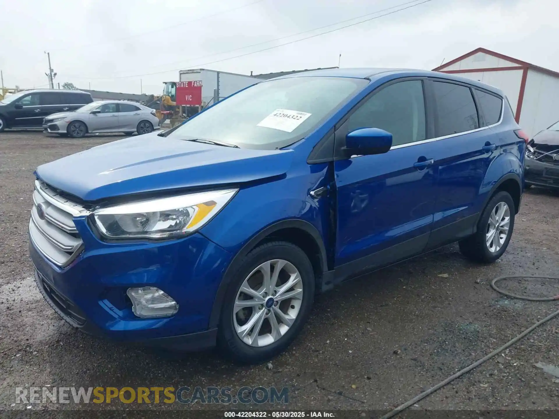 2 Photograph of a damaged car 1FMCU0GD1KUB77058 FORD ESCAPE 2019
