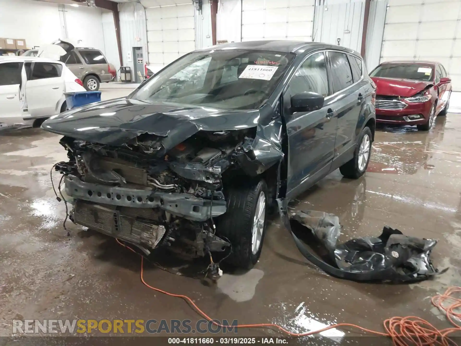 2 Photograph of a damaged car 1FMCU0GD2KUC53502 FORD ESCAPE 2019