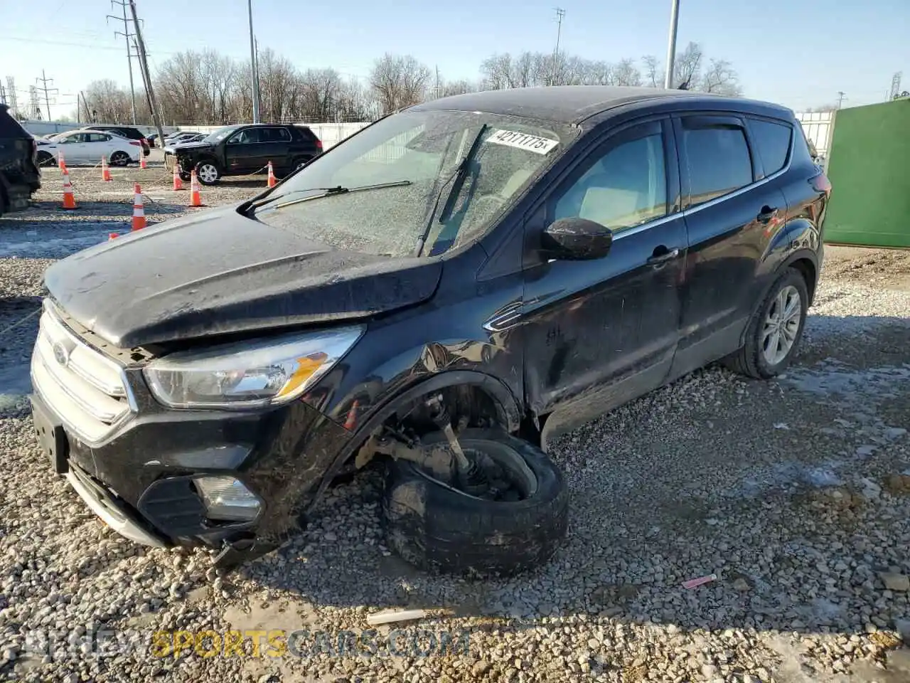 1 Photograph of a damaged car 1FMCU0GD3KUA04593 FORD ESCAPE 2019