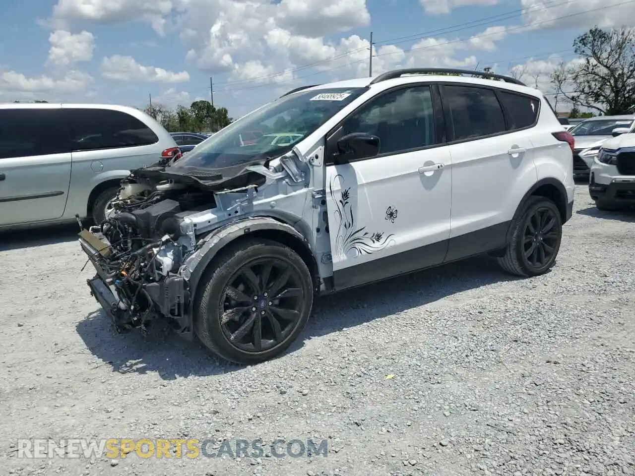 1 Photograph of a damaged car 1FMCU0GD3KUB08906 FORD ESCAPE 2019