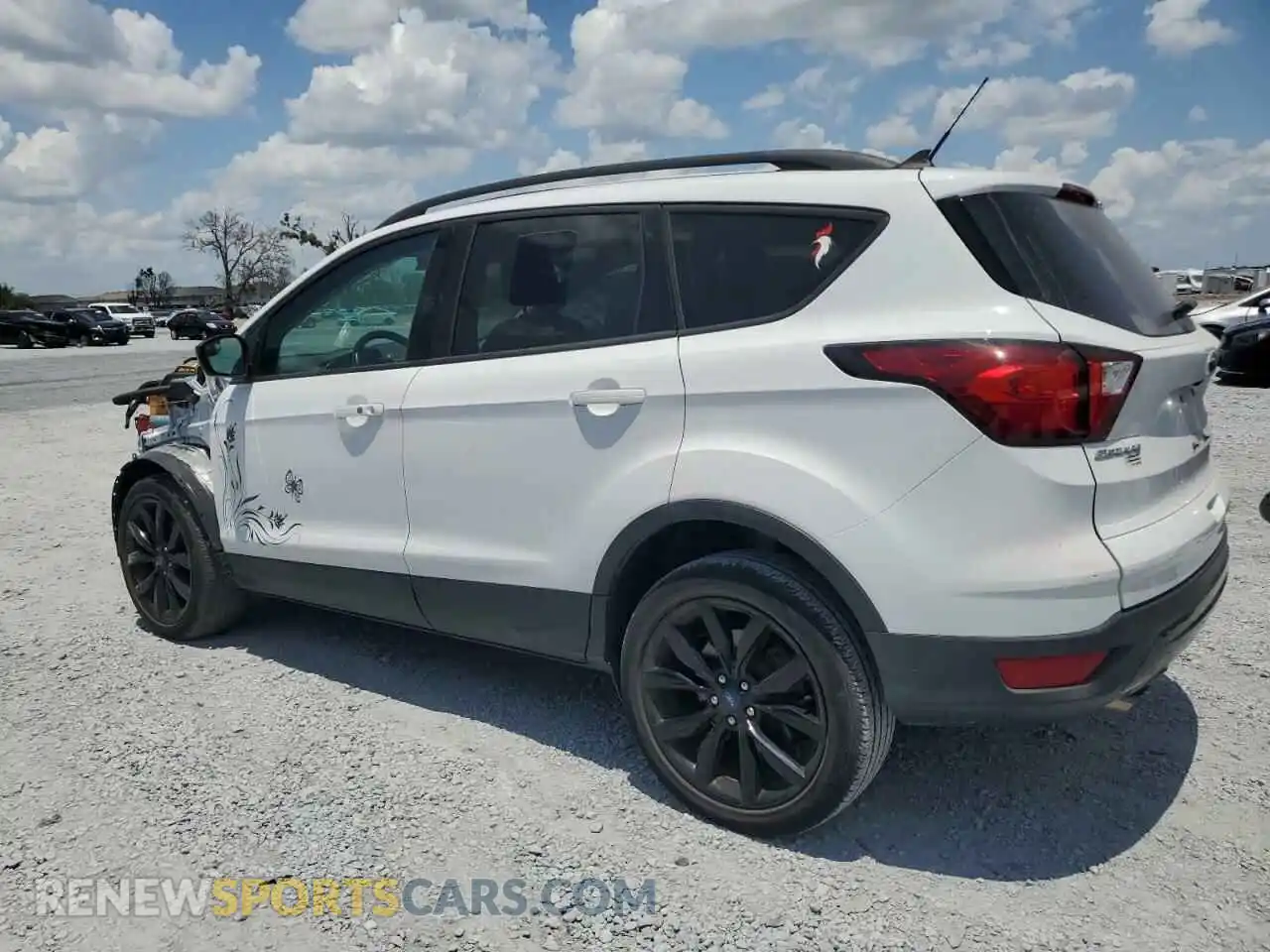 2 Photograph of a damaged car 1FMCU0GD3KUB08906 FORD ESCAPE 2019